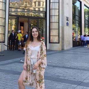 Meet your Posher, Alexanne